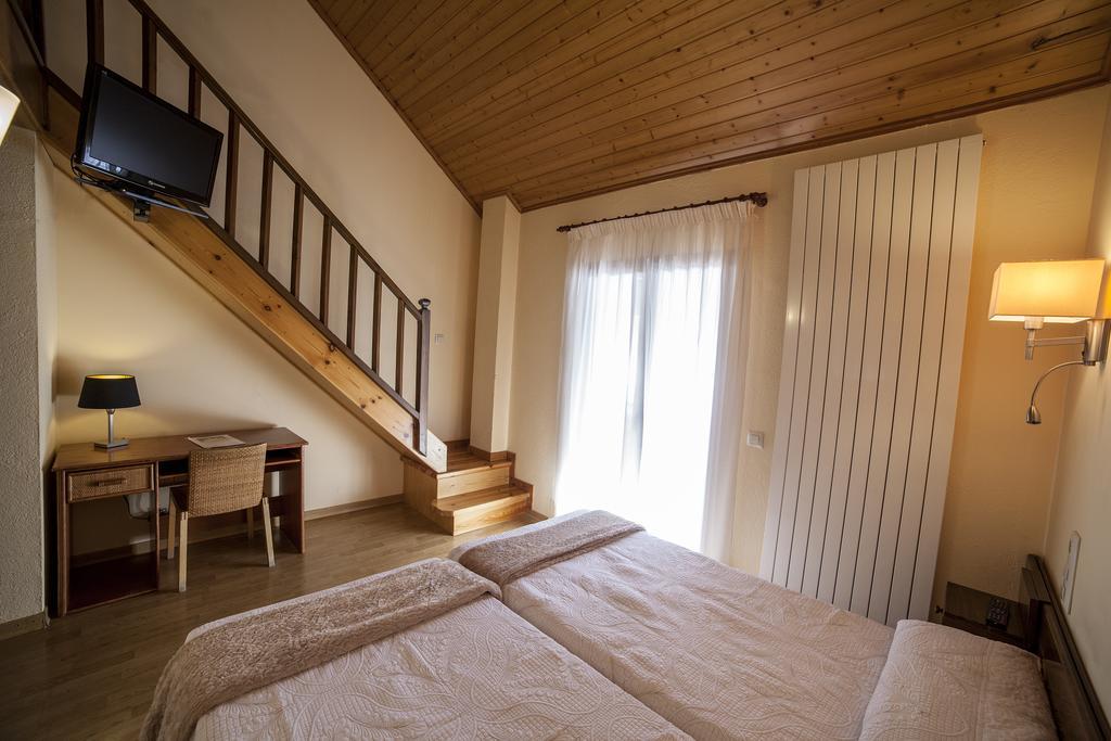 Hotel Avet La Coma I La Pedra Exteriér fotografie